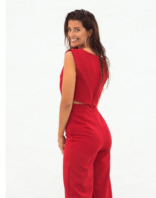 Red sleeveless party crop-top with back zip