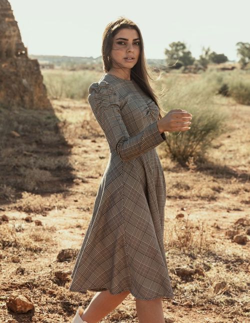 Midi dress with Prince of Wales print and long sleeves