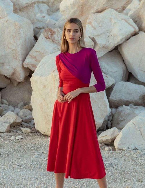 Two-tone midi dress with flared skirt and French sleeves