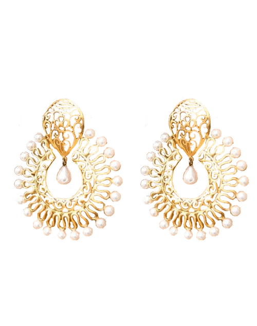 Large round party earrings with pearls