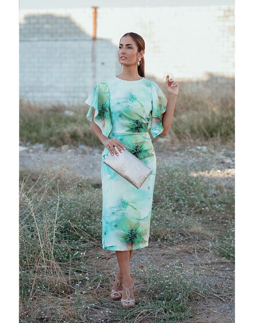 Round neckline cocktail dress with flared sleeves and floral print