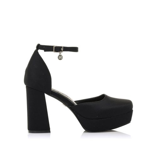 Party shoe with platform and wide heel