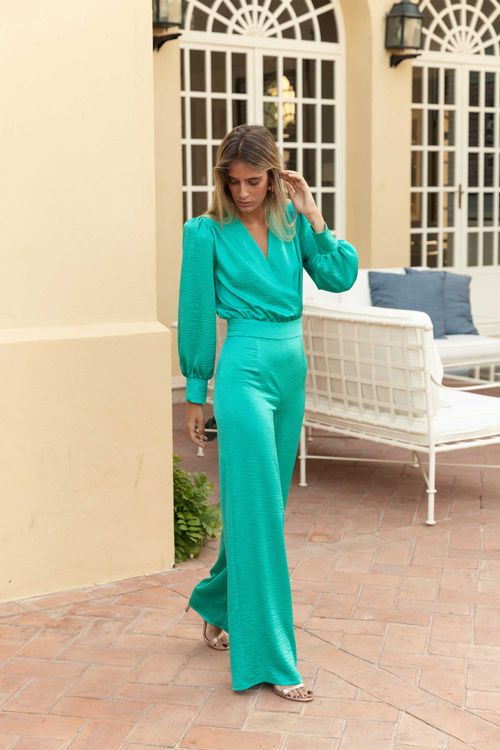 Party jumpsuit with crossed neckline and puffed sleeves