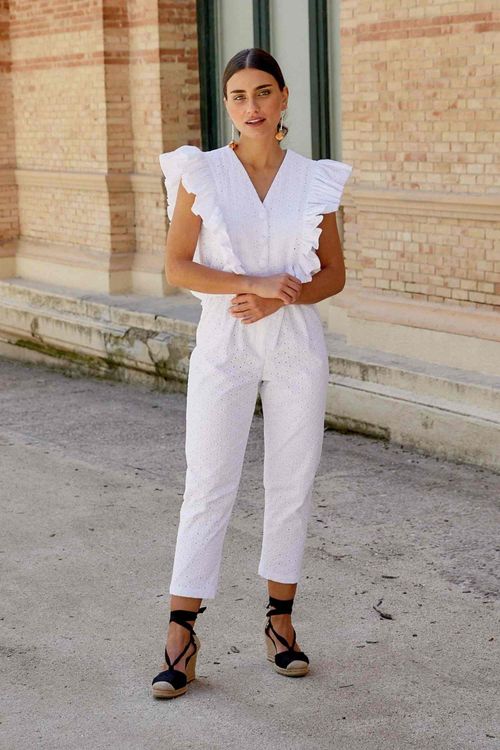 Casual white jumpsuit with ruffled straps